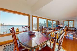 Stunning oceanfront cottage w/ private deck and Atlantic views - 1