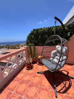 Paradise Seaview Apartment - 8