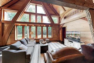 2 beautifully designed, off-the-grid homes with amazing lakefront views & access - 9