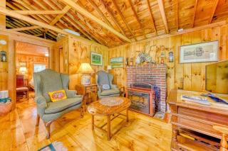 Vintage, Log Cabin in the Woods with Beach Club Access About One Mile Away - 6