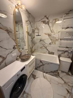 OLD TOWN Suite - 1