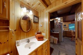 Lakefront Cabin on a Double Lot w/ 500 - 5