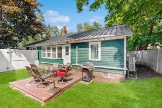 Updated, Century-Old Home w/ Glass Porch - Walk into Town/Acadia - 9