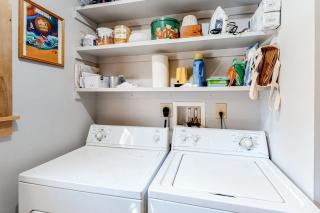 Two-story home steps from Laite Beach - stroll to the harbor, 1 dog welcome - 6