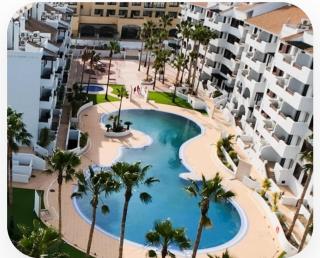 Ground floor apartment with pool In front of the golf course - 0