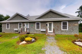 Stylish Condo at Sheepscot Harbor Resort w/Free WiFi, River Views, & Balcony - 0