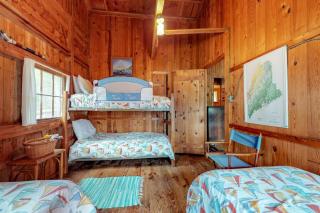 Waterfront cabin with ocean view & private dock - 2