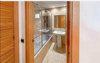 Ground floor apartment with pool In front of the golf course - 7