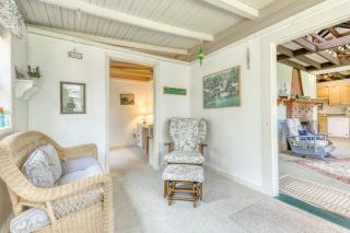 Two separate dog-friendly homes with water views - 3