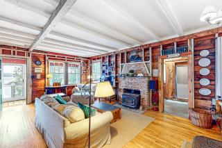 Cozy, Waterfront Cabin-Style Gem with Private Dock and Lovely Views - 2