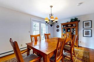 Gorgeous water-view home & attached apartment with washer/dryer - 5
