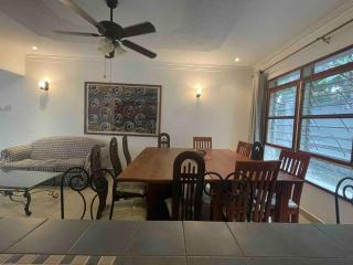 Entire Villa and Garden - 5 Beautiful Guest Units - 3