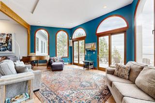 Private Oceanfront Home -- 2 Fireplaces, 4 Decks & Grill, Dog-friendly - 3