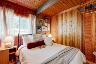 Stunning artist's retreat with ocean view & amazing deck, near Reid State Park - 1