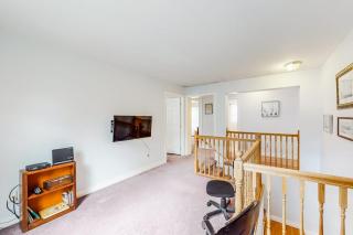 Idyllic waterfront home with furnished deck, grill, sweeping views & private W/D - 6