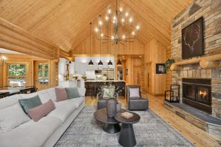 Fiddler Lake Resort - Deer 16 - 4