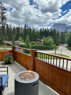 RockyTop Vista Banff, AB - Adults Only - 1