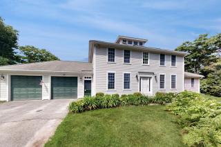 Expansive Modern Home w/ Ocean View, Gorgeous Garden & Dog-friendly - 0