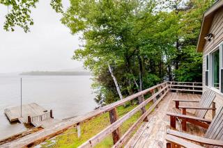 Lake front home with privately shared dock for the homes in this complex - 5