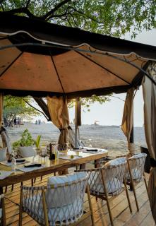Ocho Artisan Bungalows - 6