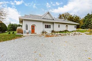 Spacious country home with water views - near beach & Acadia National Park - 9