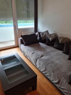 Modern Apartment Near the Exhibition Center - 5