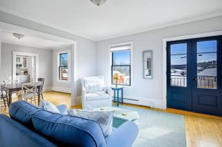 Waterfront Duplex, walkable, harbor views, AC, dog friendly - 9