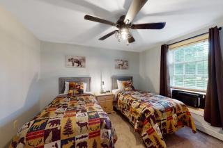 Serene home with a deck, grill, firepit, board games, washer/dryer, & mtn views - 2