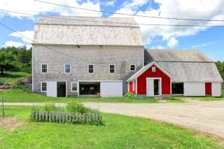 Newly Restored Waterfront Cottage with Private Dock, Fireplace, & Farm - Dogs OK - 9