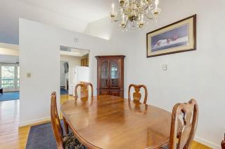 Family & Dog-Friendly Townhouse w/Back Porch, Views, Partial AC - 5