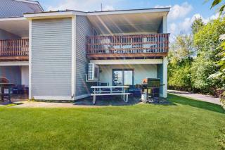 Family & Dog-Friendly Townhouse w/Back Porch, Views, Partial AC - 0