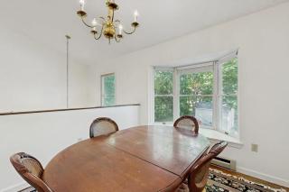 Bay View Dog-Friendly Townhouse w/Porch, Gas Grill, Washer/Dryer, Partial A/C - 3