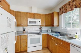 Perfect Cottage Near Downtown & Glen Mary Park w/ Full Kitchen, Free WiFi, More - 1