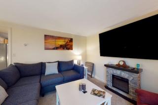 Serene home with a deck, grill, firepit, board games, washer/dryer, & mtn views - 1