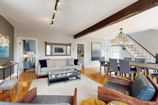 Charming, historic cottage with modern upgrades - stroll to dining & attractions - 5