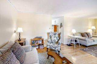 Dory Haven: Cove-front Home with sunroom, screened porch & waterfront yard - 2