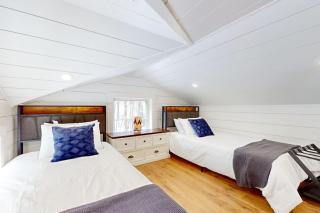 Brand-new dog-friendly home near Hancock Pond with firepit, grill, streaming, AC - 1