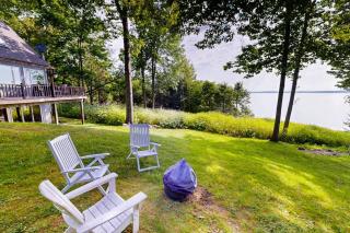 Oceanfront snowbird-friendly home on the beach with washer/dryer & fireplace - 6