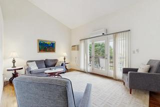 Newly-furnished condo with loft, fast WiFi, partial AC, grills & yard access - 6