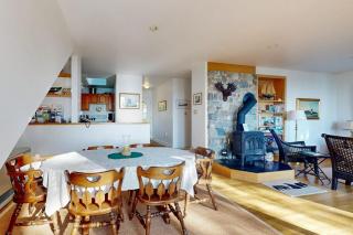 Oceanfront home with water views - central AC, washer/dryer & beach access - 3