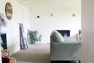 Ocean-view cottage near beach with deck, grill, & full kitchen - 8