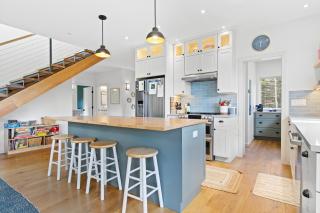 Quiet, modern, dog-friendly home with ocean views, private trails & firepit - 2