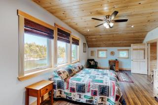 Charming riverfront home with mountain views & private dock - 3