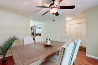 Peaceful home with forest views & great yard - minutes to town - 1