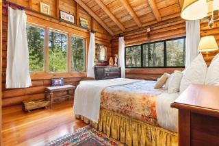 Cozy home with serene views, wood-burning fireplace & wifi - 1