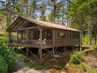 Cozy home with serene views, wood-burning fireplace & wifi - 0