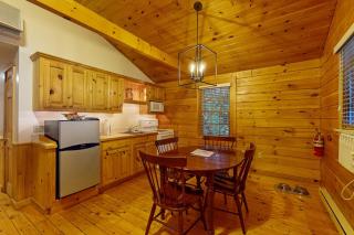 Relaxing two-bedroom dog-friendly cabin with fireplace, AC, hiking & fun - 4