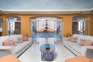 One-Of-A-Kind Penthouse Luxurious Massive Ocean Front Condo - 4