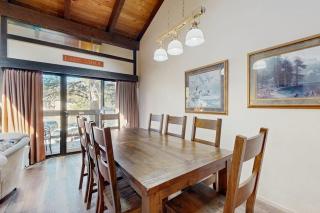 Spacious partial lake-view condo with beach access pool & hot tub - 4