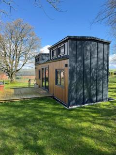 Kniveton Wood Hut - 6